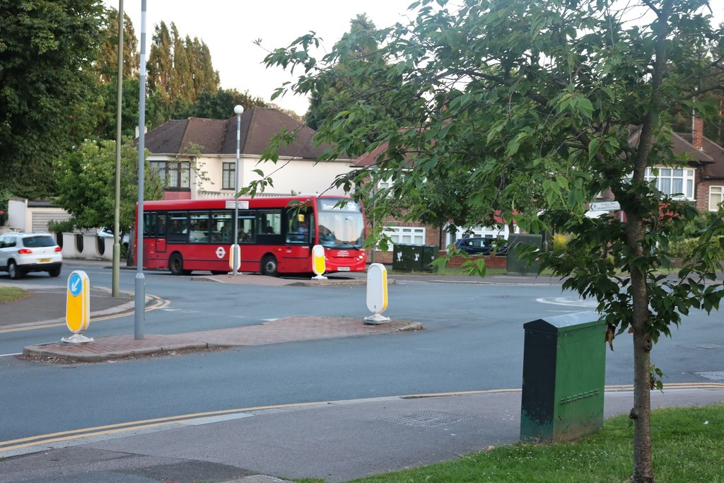 Driving lessons in Woodside Park N12